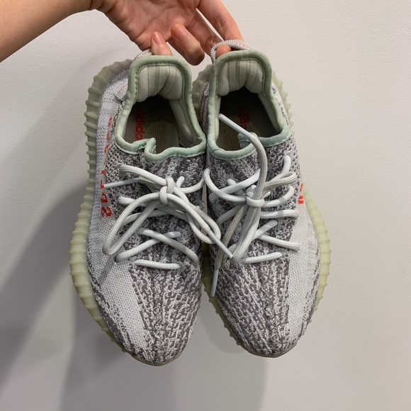 stockx blue tint yeezy